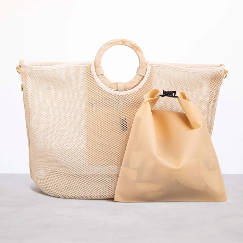 ISO Beis The Beach Bag